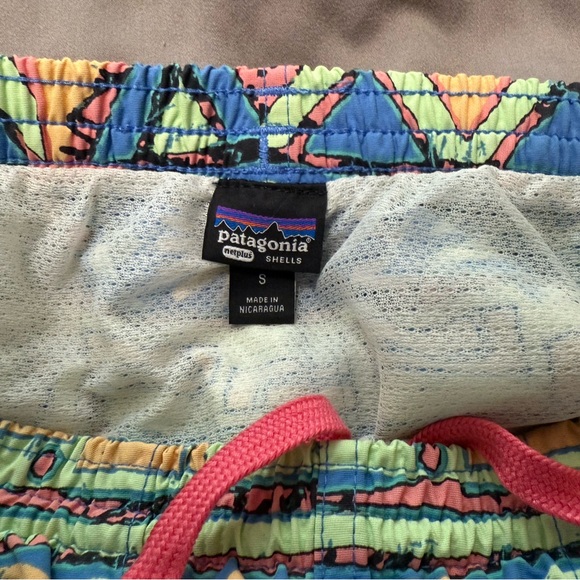 Patagonia Men's Baggies Shorts 5” High Hopes Geo: Salamander Green - Picture 6 of 6